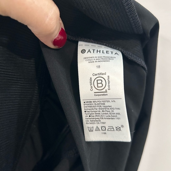 Athleta Brooklyn Ankle Pants Womens Sz 18 Zip Pockets Lightweight Pull On Travel - Picture 11 of 12